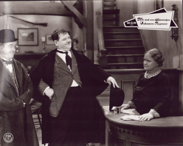 Bonnie Scotland (Stan & Ollie) - Image 8