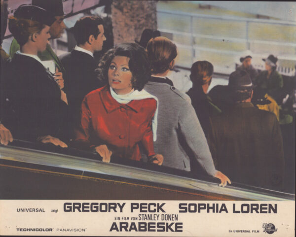 Arabeske (Gregory Peck, Sophia Loren) – Bild 14