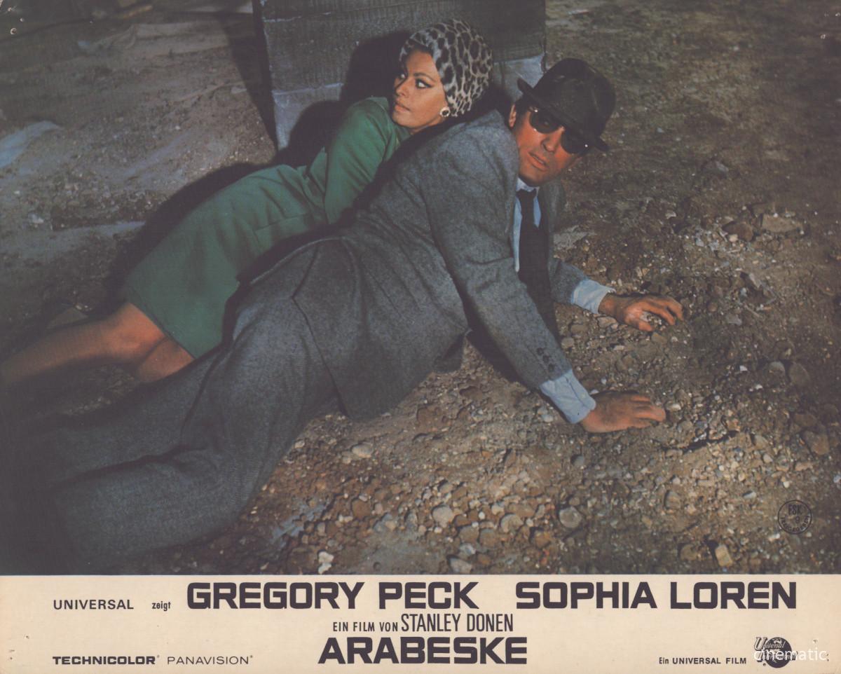 Arabeske (Gregory Peck, Sophia Loren) – Bild 18