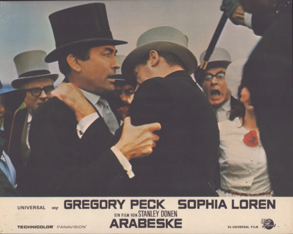 Arabeske (Gregory Peck, Sophia Loren) – Bild 21