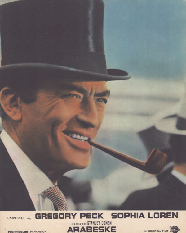 Arabeske (Gregory Peck, Sophia Loren) – Bild 23