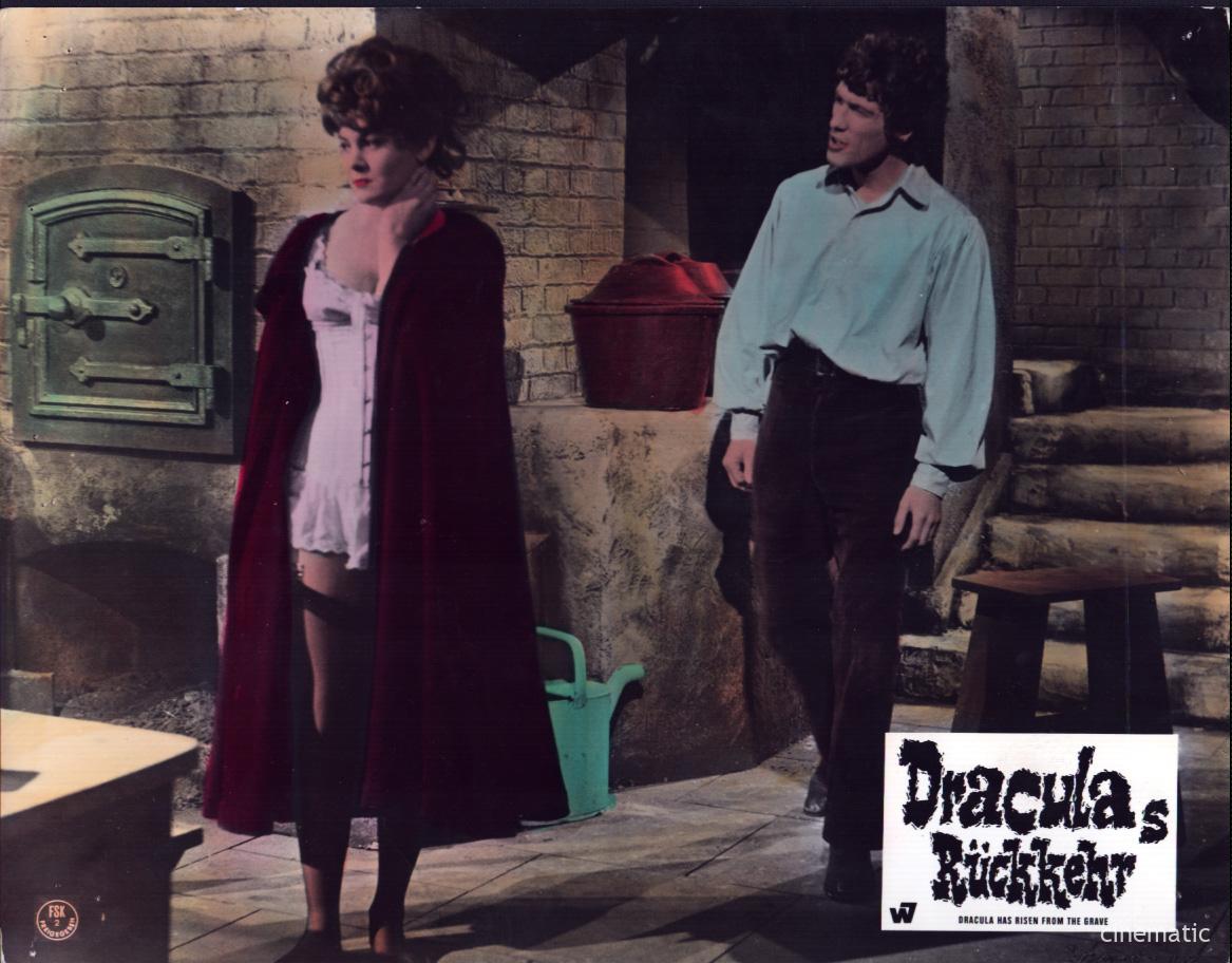 Draculas Rückkehr (Christopher Lee) – Bild 3