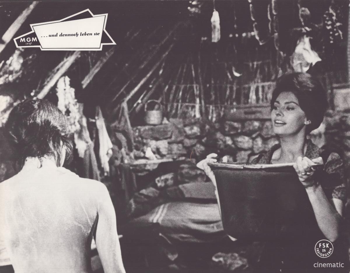 Und dennoch leben sie (Sophia Loren) – Bild 17