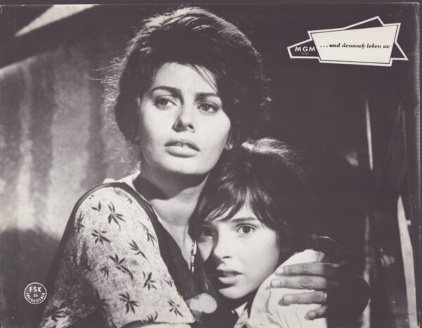 Und dennoch leben sie (Sophia Loren) – Bild 32