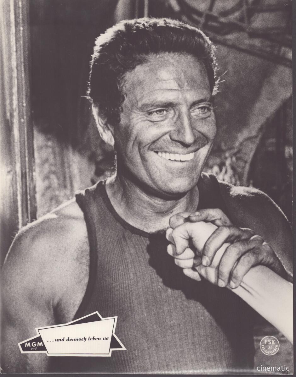 Und dennoch leben sie (Sophia Loren) – Bild 33