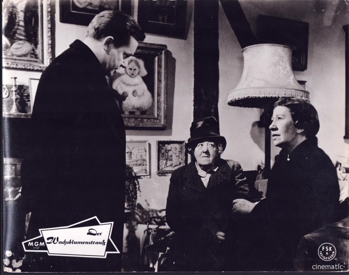 Wachsblumenstrauß, der (Margaret Rutherford) – Bild 8