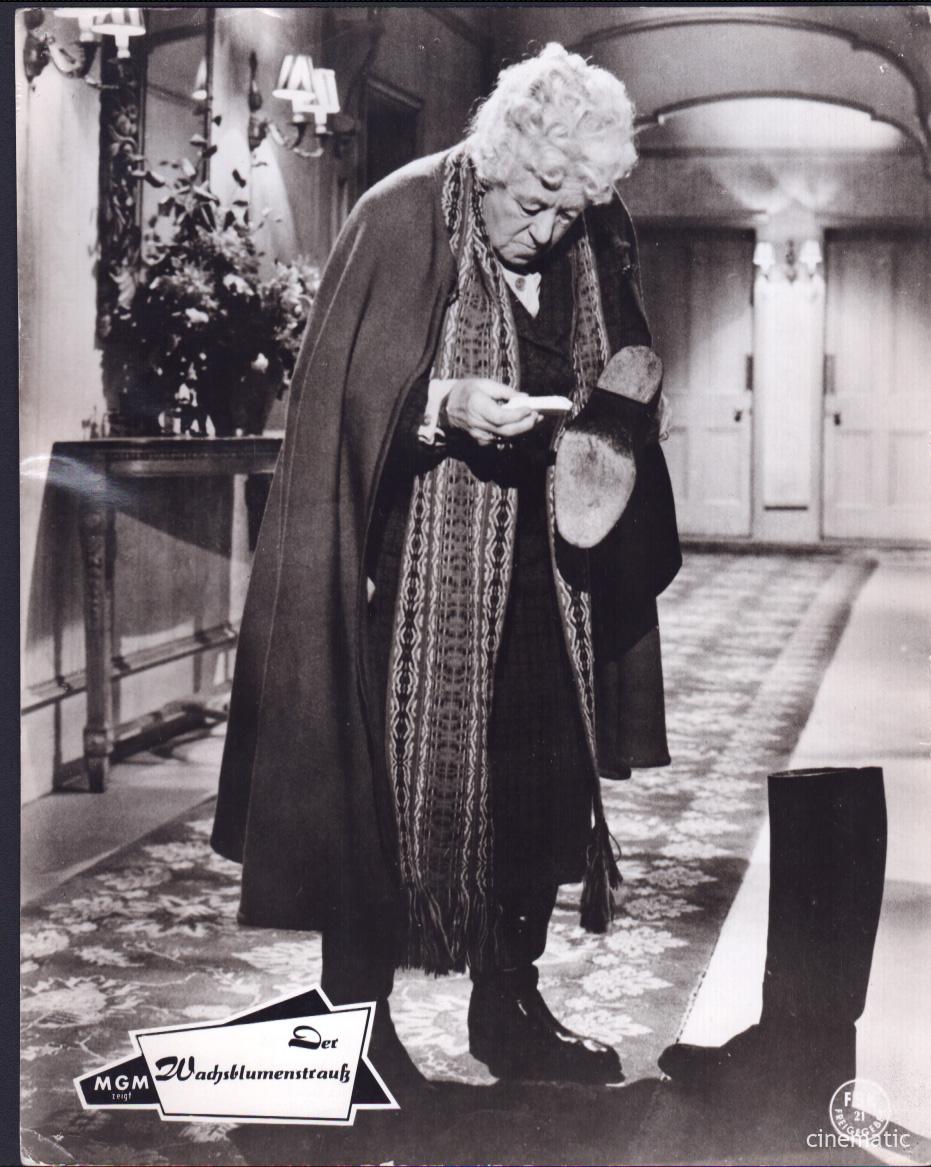 Wachsblumenstrauß, der (Margaret Rutherford) – Bild 16