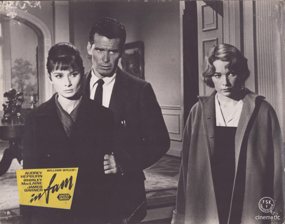 Infam (Audrey Hepburn, Shirley MacLaine) – Bild 2